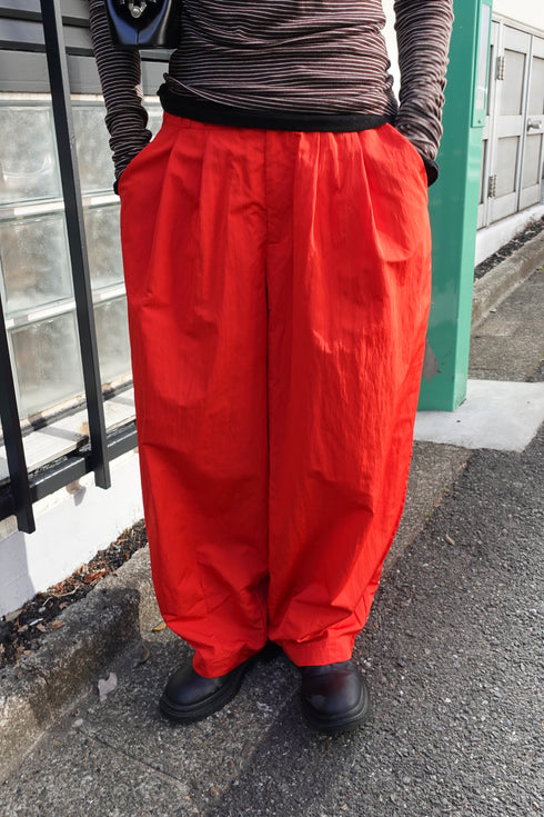 ボリュームラフパンツ